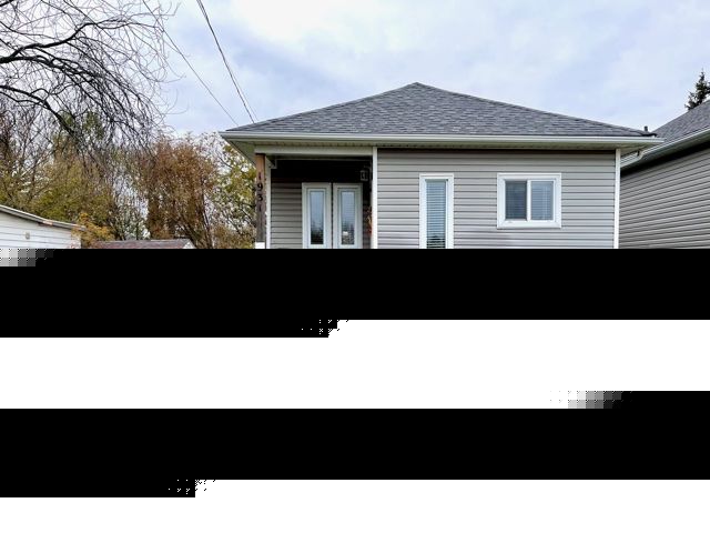1931 Mountdale Ave Thunder Bay ON