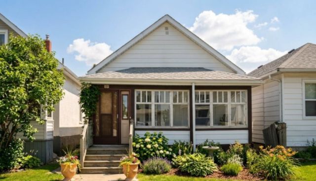 326 Heron Street