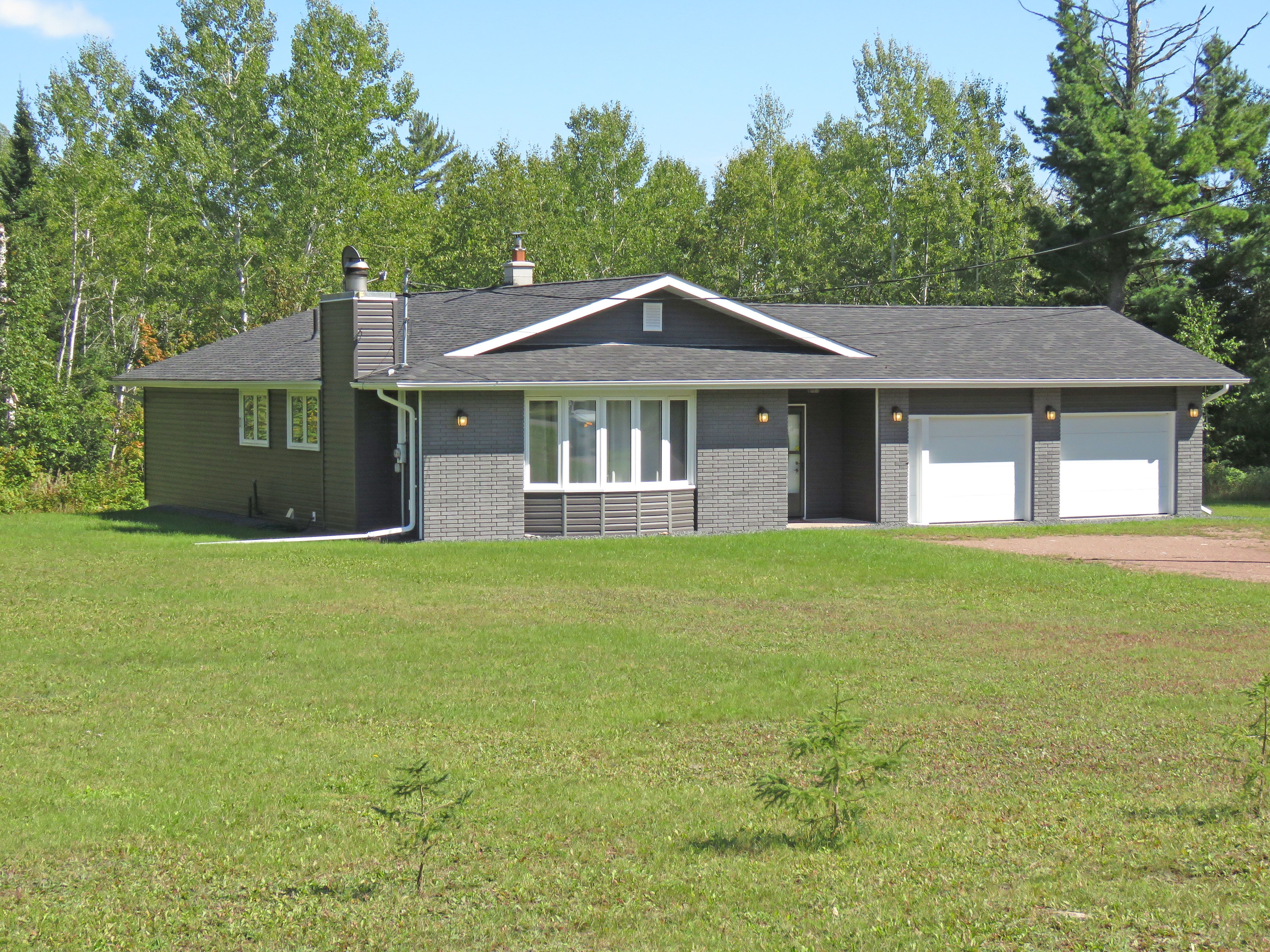 139 Road 5 South Pearl ON