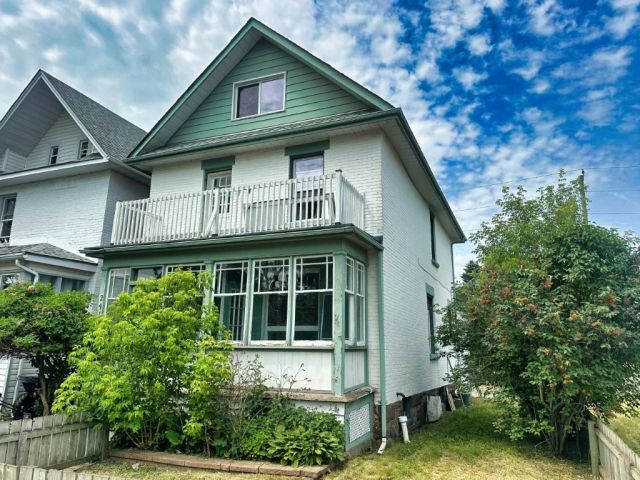 241 Syndicate Ave North Thunder Bay ON