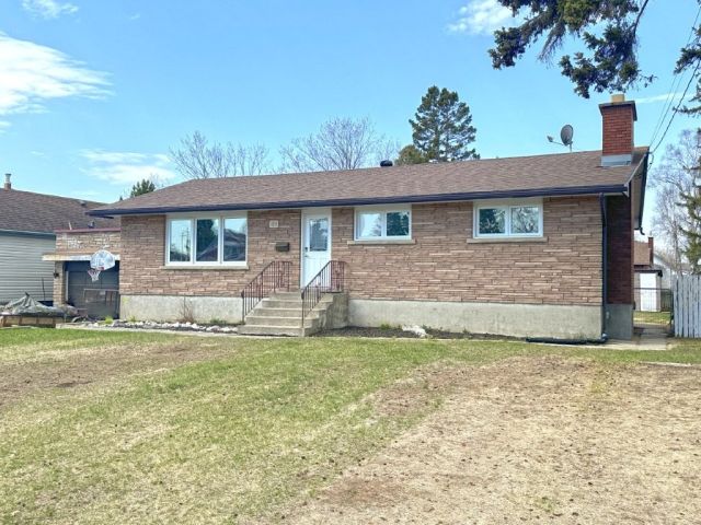 101 Shipley Street Thunder Bay ON