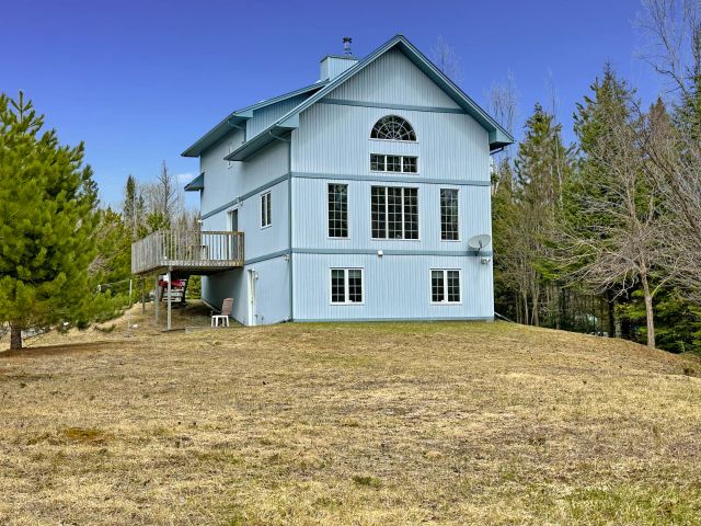 33 Tieman Drive
