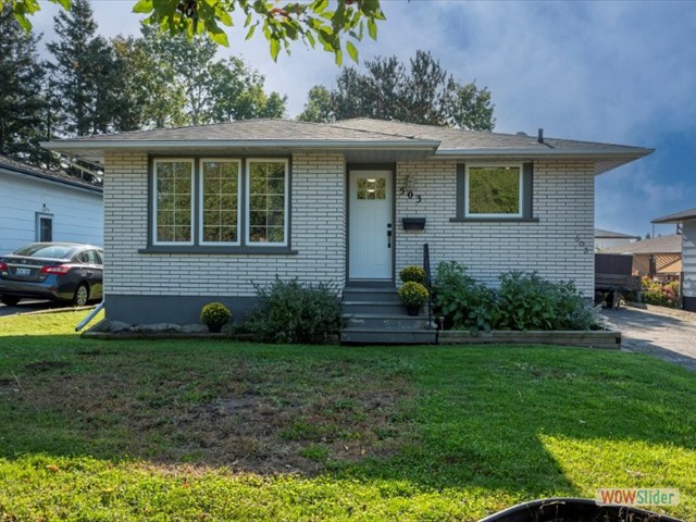 503 Ryerson Cres