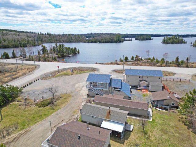 406 Hwy 11 - 623 Atikokan