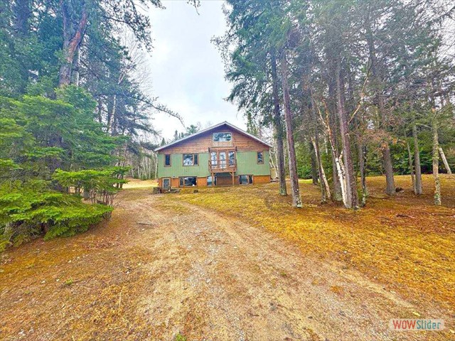 3 + 4 Beach Road