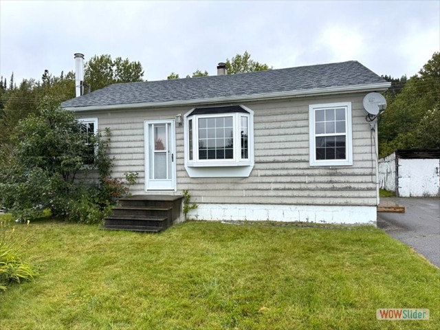 21 Warbler Drive - Manitouwadge