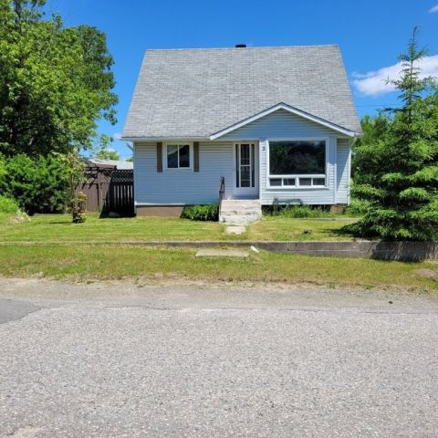 3 Mona Drive