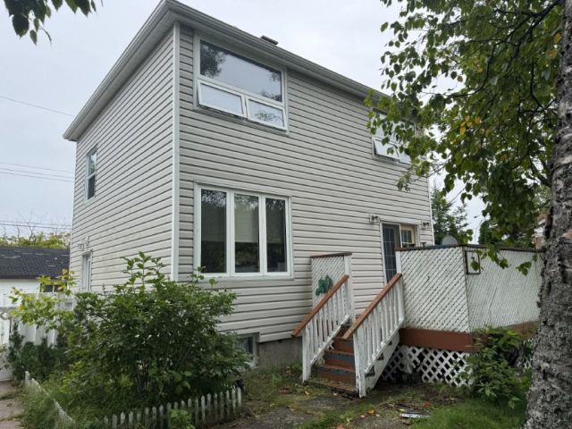 3 Ross Avenue Marathon ON