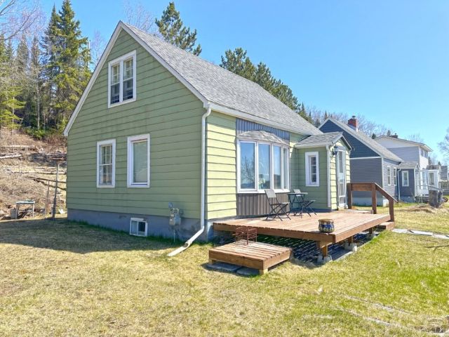 141 McKirdy Ave Nipigon ON